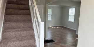 Lovely Two Story 3 Bedroom Unit Gallery 4