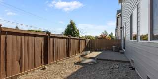 Modern Bothell Home in Kingsbury Community Gallery 18