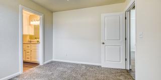 Move In Special: August Rent Free! Gallery 45