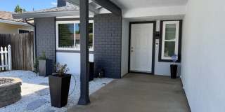 Absolutely gorgeous 3 bedroom 2 bath house Gallery 4