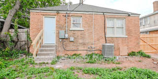 2201 Glen Ellyn Street Gallery 23