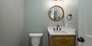 807 Cherokee Ave Unit A **Move In Special!** Gallery 10