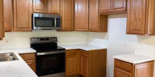 111 W Avenida de los Arboles Gallery 3