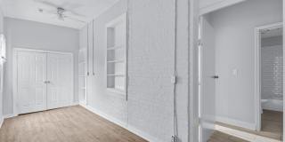 1814 West Jefferson Street - 2 Gallery 6