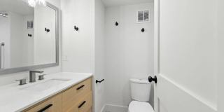 West 7th Apartments Gallery 33