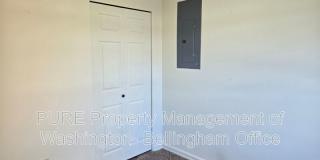 3013 Pacific Street Gallery 20