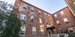 Brumby Lofts Gallery 9