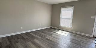 Convenient 2-Bedroom Kernersville Townhouse with Water Included Gallery 1