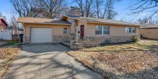 Very cool home with Retro feel - Check it out today! Very cool home with Retro feel - Check it out today! Gallery 1