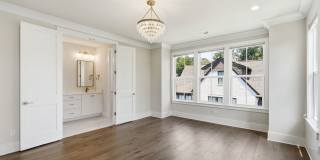 End-Unit Townhome with Private Rooftop Terrace in Myers Park!! Gallery 36