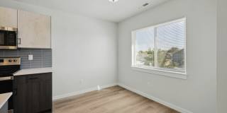 Breckenridge Apartments Gallery 36