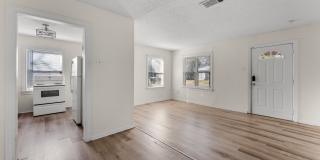 3916 Homan Avenue - 3918 Gallery 2
