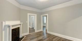 Newly Renovated 2BR/1BA Home In Downtown Savannah Gallery 7