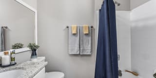 Arbors River Oaks Apartments Gallery 9