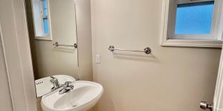 Capitol Hill/Madison Valley Townhouse Gallery 11
