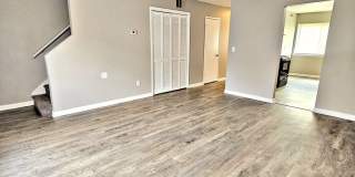 Avalon Cove Townhomes Gallery 35