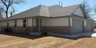 Three bedroom duplex in El Reno Gallery 5