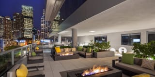 640 North Wells Gallery 7