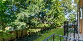 65 E River Road Gallery 40