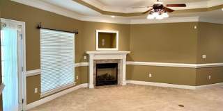 Brick home off Cottage Hill/ Knollwood Gallery 8