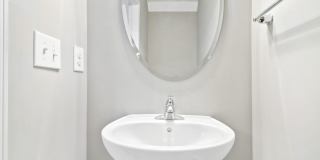 Modern Elegance in Brightleaf: 3-Bedroom Townhouse with Amenities Galore Gallery 31