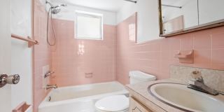 201 S J Street unit: 3 Gallery 12