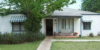 **Spacious 3-Bedroom Home in Tempe** **Spacious 3-Bedroom Home in Tempe** Gallery 1