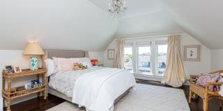 HUGE 5+BR/4.5BA Four Story Presidio Hts./ Laurel Village Home! Garage! Flat Yard!  PROGRESSIVE Gallery 25