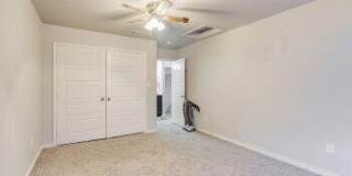 4320 52nd Street Gallery 11