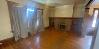 Charming Single Family Home in Sherman Park Gallery 3