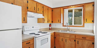 Cedar Court Apartments Gallery 1