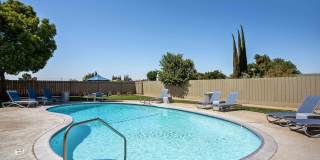 Village Ceres Apartments Gallery 1