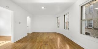 8051 S Ingleside Gallery 3