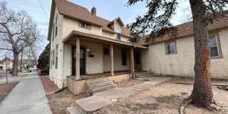 4 bedroom, 2 bath home on west side of Colorado Springs Gallery 1