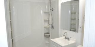 Updated 5 Br 2 Ba Home Near the 51 and Indian School in Central Phoenix Gallery 18