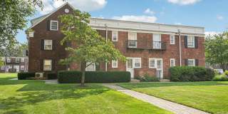 Manley Court Gallery 23