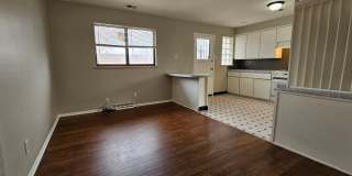 1134-1138 N Akron St Gallery 12