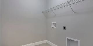 2736 Summerglen Lane Gallery 21