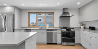 304 Oceanfront Gallery 11