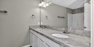 ALTOONA GEM!! 3 Bedroom, 2 Bathroom Home in Altoona! Gallery 23