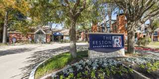 The Reston Apartments Gallery 1