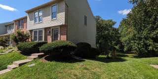 1110 FLOYD Place Gallery 1