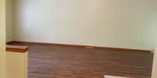 4 bd, 3 ba house, NW Columbia, quick access to Stadium/I-70, screened porch Gallery 4