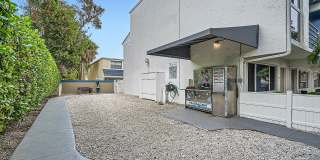 Ludlam Point Gallery 29