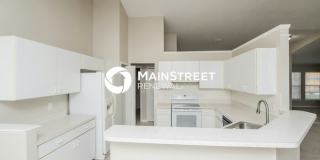 2111 Buescher Hill Street Gallery 6