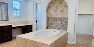Luxury Rental in Village at the Park Luxury Rental in Village at the Park Gallery 38