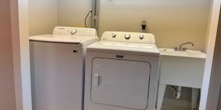 1 Bedroom, 1 Bathroom Townhouse in High Point! Gallery 20