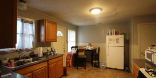 Coming Soon! 3 Bed 2 Bath Home! Large Corner Lot! Gallery 10