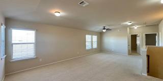 1/2 Off 1st Months Rent!  Viewable Now!  Price Drop! Gallery 40