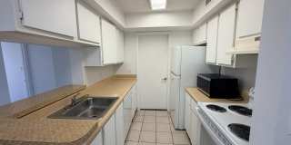 5720 Rock Island Rd #400 - 1 Gallery 1